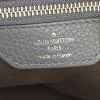 Borsa Louis Vuitton Stellar modello grande in pelle Mahina grigia - Detail D4 thumbnail