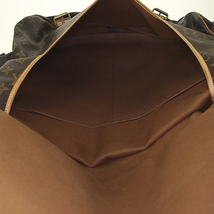 Bolso bandolera Louis Vuitton Saumur talla XL en lona Monogram revestida y cuero natural - Detail D3