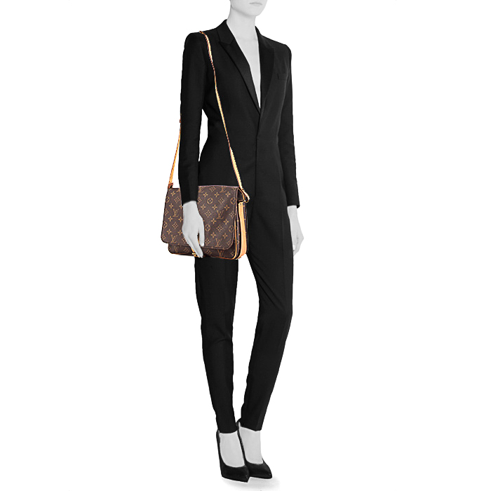Louis Vuitton Cartouchiére large model shoulder bag in monogram canvas and natural leather - Detail D1