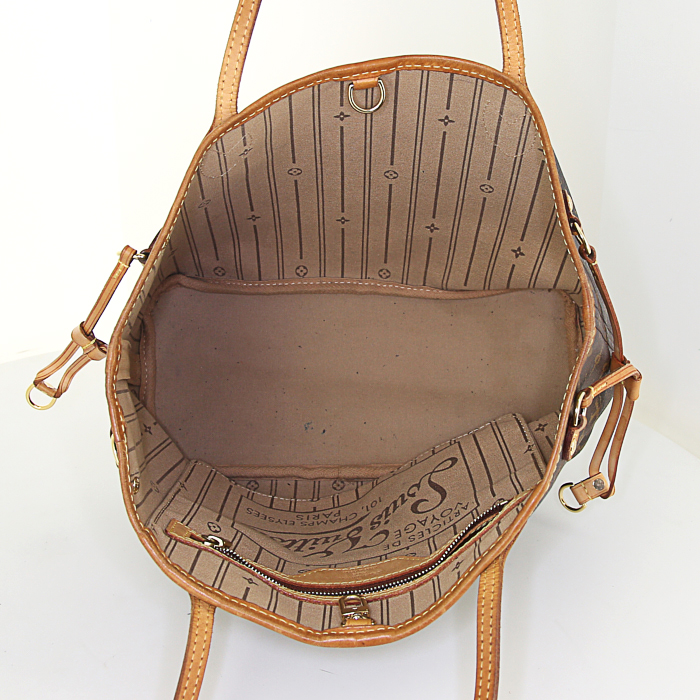 Bolso Cabás Louis Vuitton Neverfull modelo pequeño en lona Monogram revestida y cuero natural - Detail D2