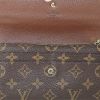 Portafogli Louis Vuitton Sarah in tela monogram cerata e pelle marrone - Detail D2 thumbnail