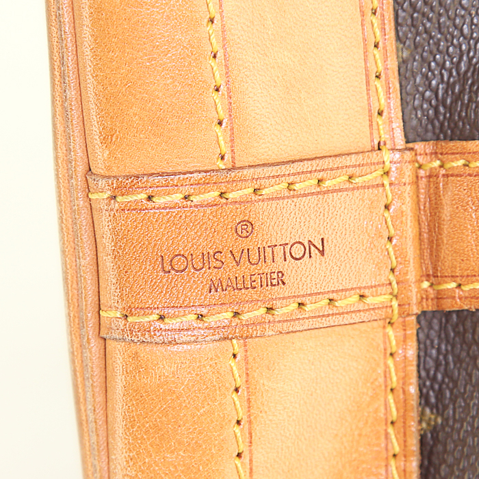 Borsa Louis Vuitton Noé modello grande in tela monogram marrone e pelle naturale - Detail D3