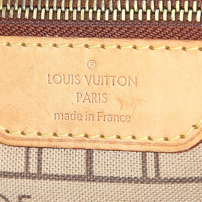 Sac cabas Louis Vuitton Neverfull petit modèle en toile monogram et cuir naturel - Detail D3