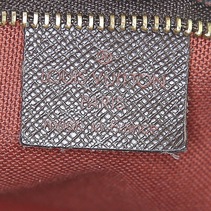 Pochette Louis Vuitton en toile damier ébène et cuir marron - Detail D3