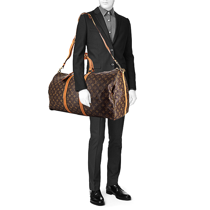 Sac de voyage Louis Vuitton Keepall 55 cm en toile monogram marron et cuir naturel - Detail D1