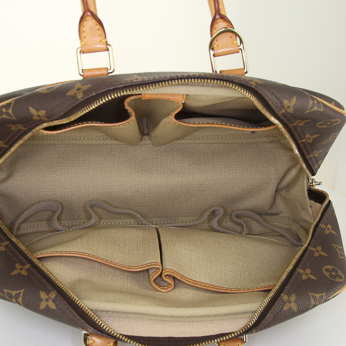 Bolso de mano Louis Vuitton Deauville en lona Monogram marrón y cuero natural - Detail D2