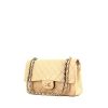 Bolso de mano Chanel Timeless en cuero acolchado beige - 00pp thumbnail