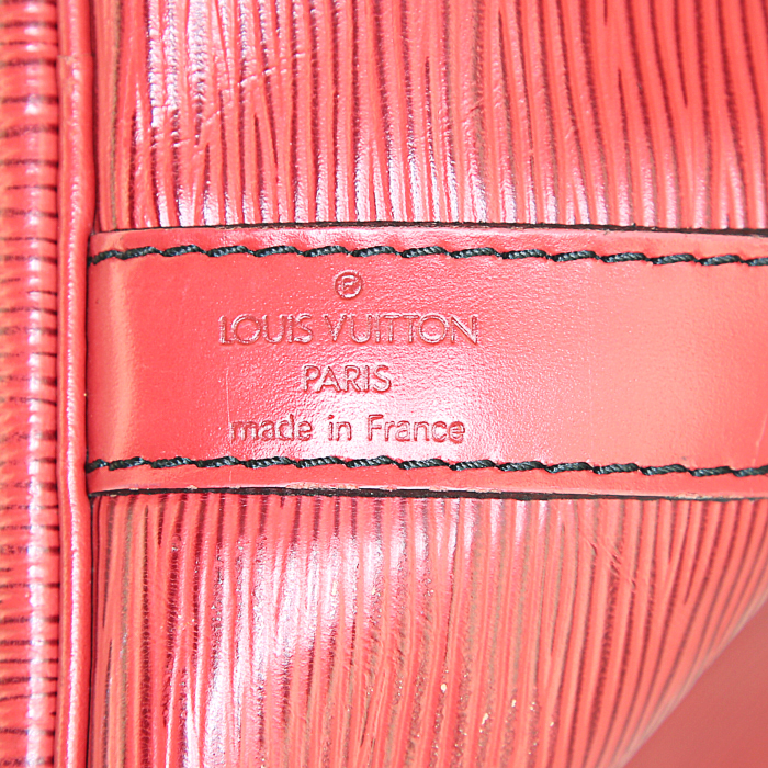 Borsa Louis Vuitton petit Noé piccola in pelle Epi rossa - Detail D3