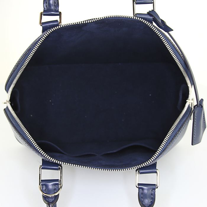 Louis Vuitton Alma handbag in navy blue epi leather - Detail D2