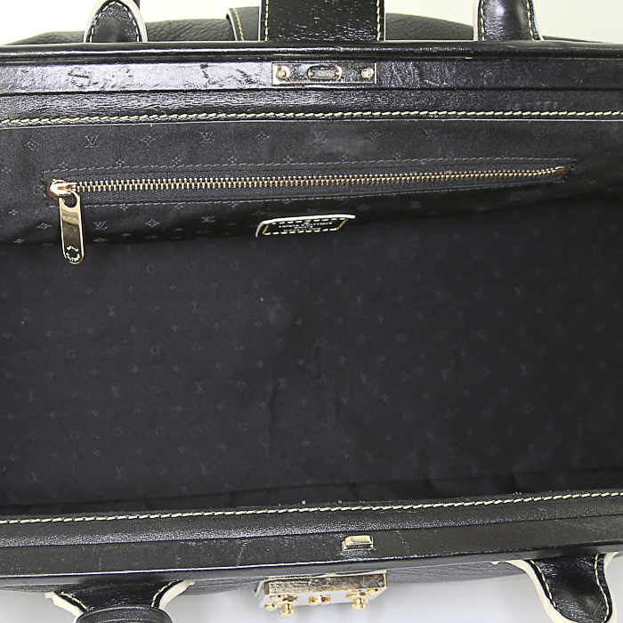 Sac à main Louis Vuitton L'Ingénieux en cuir suhali noir - Detail D2