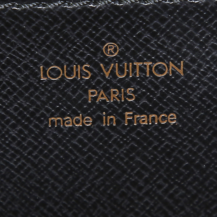 Porte-documents Louis Vuitton Ambassadeur en cuir épi noir - Detail D3