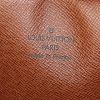Sac bandoulière Louis Vuitton Amazone en toile monogram enduite et cuir naturel - Detail D4 thumbnail