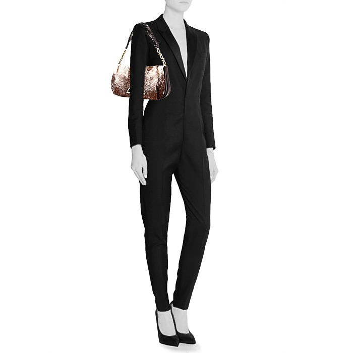 Dior handbag in brown foal and brown leather - Detail D1