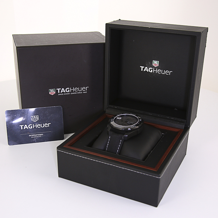 TAG Heuer Aquaracer watch in black stainless steel,2015