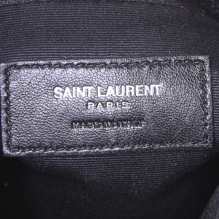 Saint Laurent shoulder bag in black leather - Detail D3