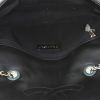 Bolso de mano Chanel Timeless en cuero bicolor negro y beige - Detail D3 thumbnail