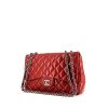Bolso de mano Chanel Timeless jumbo en cuero acolchado rojo - 00pp thumbnail