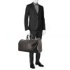 Bolsa de viaje Louis Vuitton Keepall 45 en cuero Epi negro - Detail D1 thumbnail