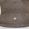 Louis Vuitton Petillante pouch in taupe monogram leather - Detail D2 thumbnail