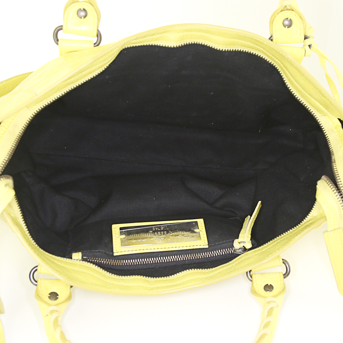 Balenciaga Classic City handbag in yellow leather - Detail D3