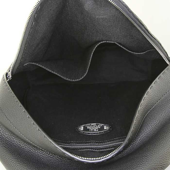 Sac à dos Fendi Bag Bugs en cuir grainé noir et jaune - Detail D2