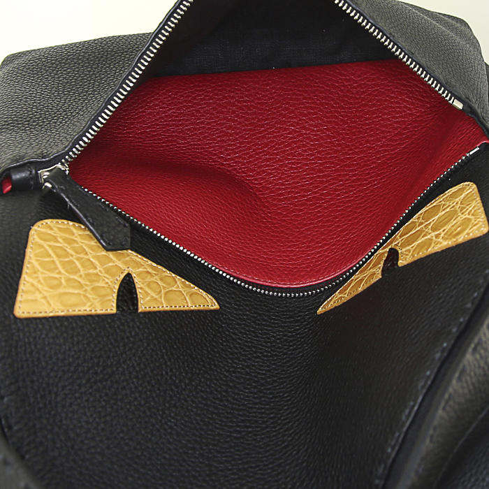 Sac à dos Fendi Bag Bugs en cuir grainé noir et jaune - Detail D3