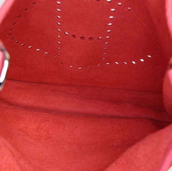 Borsa a tracolla Hermes Evelyne modello medio in pelle togo rosa Jaipur - Detail D2