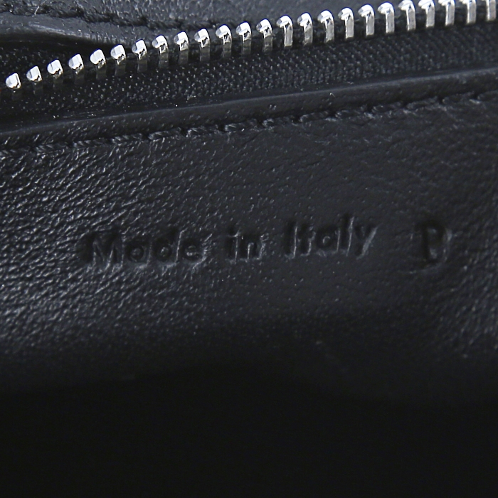 Bolso de mano Celine Edge modelo mediano en cuero color topo - Detail D3