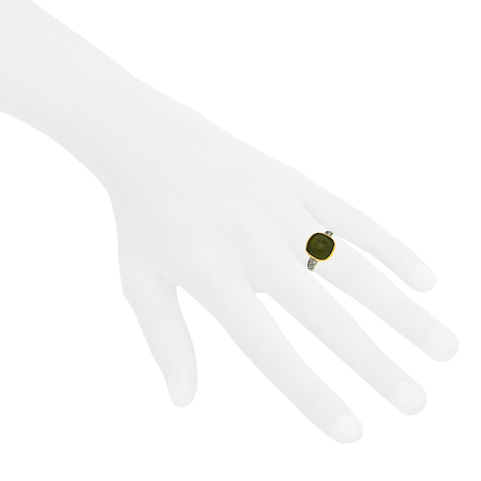 Anello Pomellato Shéhérazade in oro bianco,  diamanti e peridoto - Detail D1