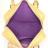 Louis Vuitton Pont Neuf handbag in yellow epi leather - Detail D2 thumbnail