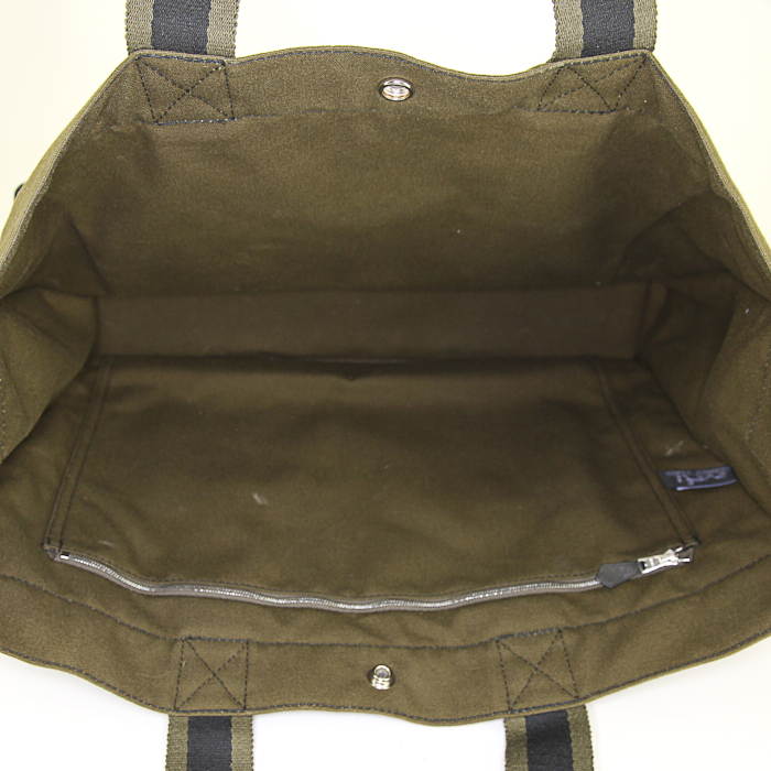 Sac cabas Hermes Toto Bag - Shop Bag en toile bicolore vert-kaki et noire - Detail D2
