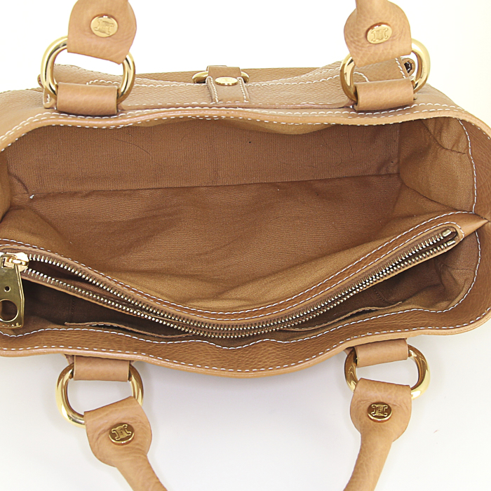 Celine Boogie handbag in brown leather - Detail D2