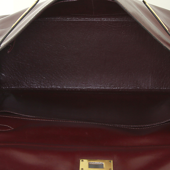 Sac à main Hermes Kelly 35 cm en cuir box bordeaux - Detail D3