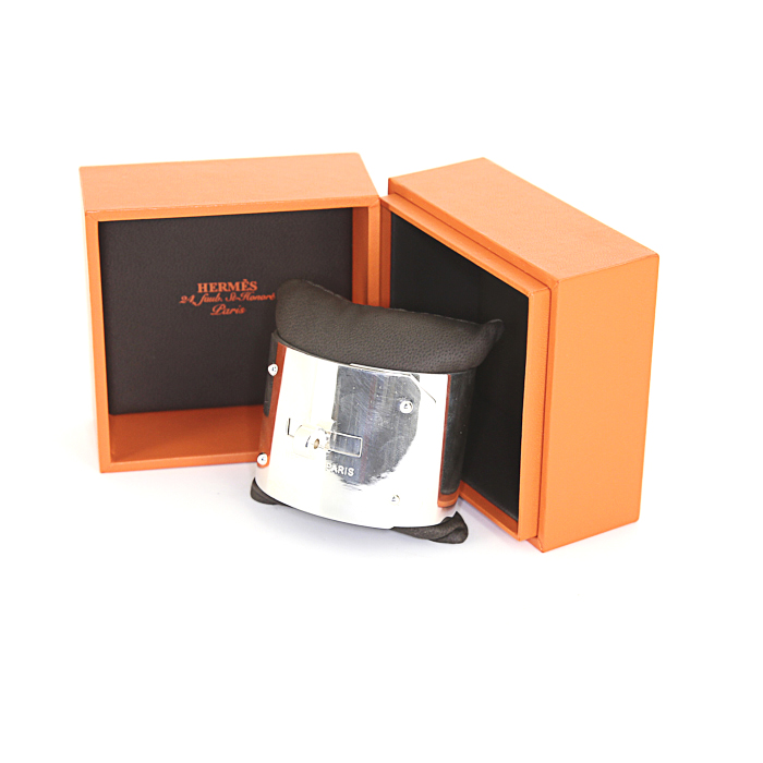 Hermes Kelly cuff bracelet in silver - Detail D2