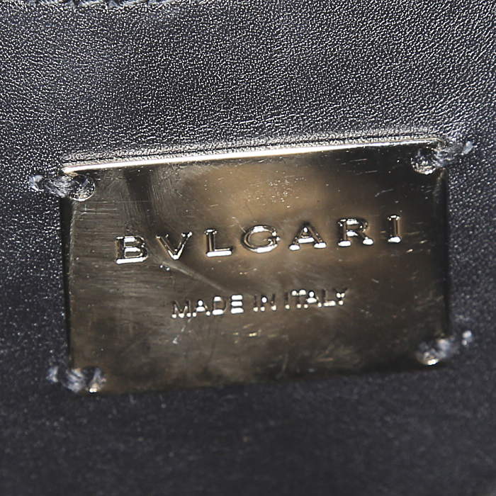 Bolso de mano Bulgari Serpenti en cuero negro y piel de pitón negra - Detail D3
