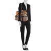 Shopping bag Gucci Reins in tela monogram marrone e pelle marrone - Detail D1 thumbnail