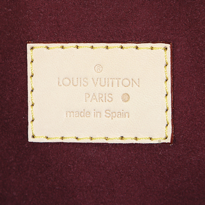 Sac à main Louis Vuitton Pallas en toile monogram marron et cuir violet - Detail D4