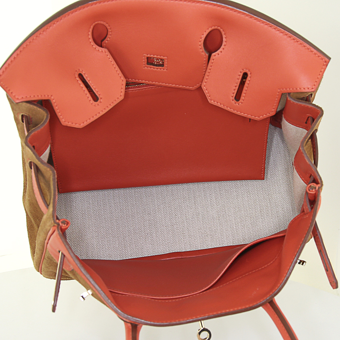 Sac à main Hermès Birkin Grizzly en cuir Swift rouge et veau doblis marron - Detail D2