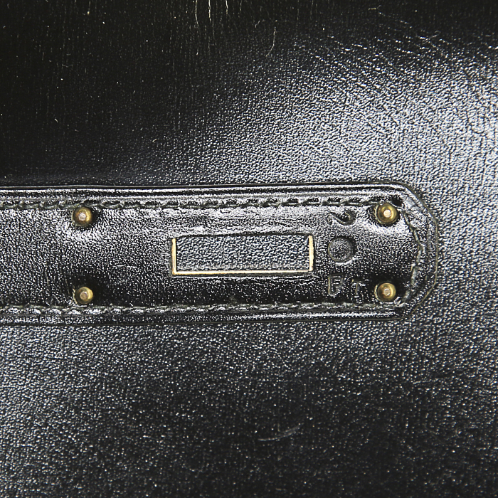 Hermes Kelly 32 cm handbag in black box leather - Detail D4