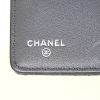 Portefeuille Chanel en cuir grainé matelassé gris anthracite - Detail D3 thumbnail