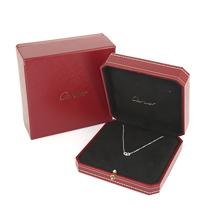 Collier Cartier Coeur et Symbole en or blanc et diamants - Detail D2