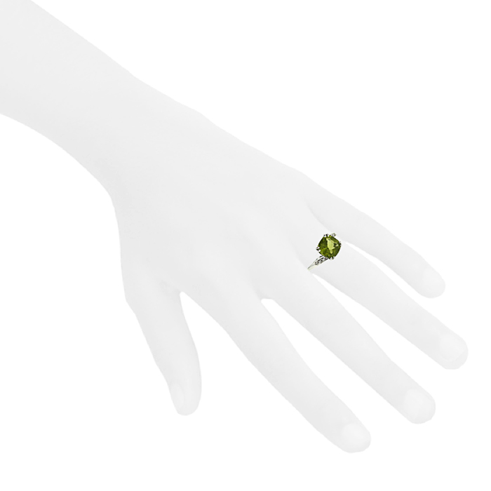 Anello Mauboussin in oro bianco, diamanti e peridoto e peridoto - Detail D1