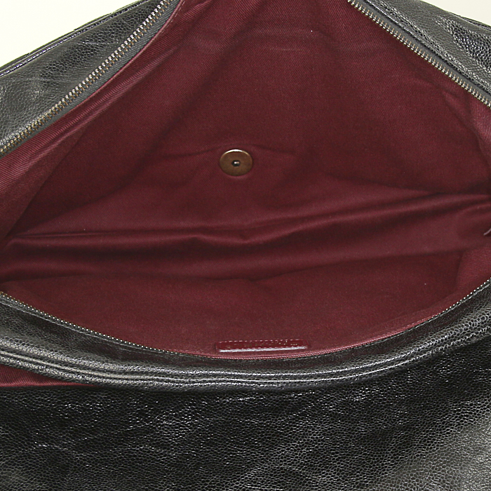 Sac à main Chanel Timeless Maxi Jumbo en cuir grainé matelassé noir - Detail D3