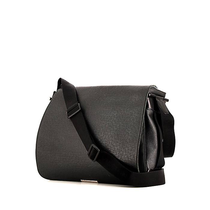 Louis Vuitton Ardoise Taiga Leather Viktor Messenger Bag