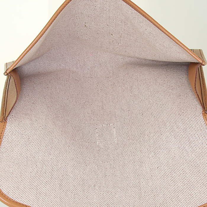 Hermes Jige pouch in gold epsom leather - Detail D2