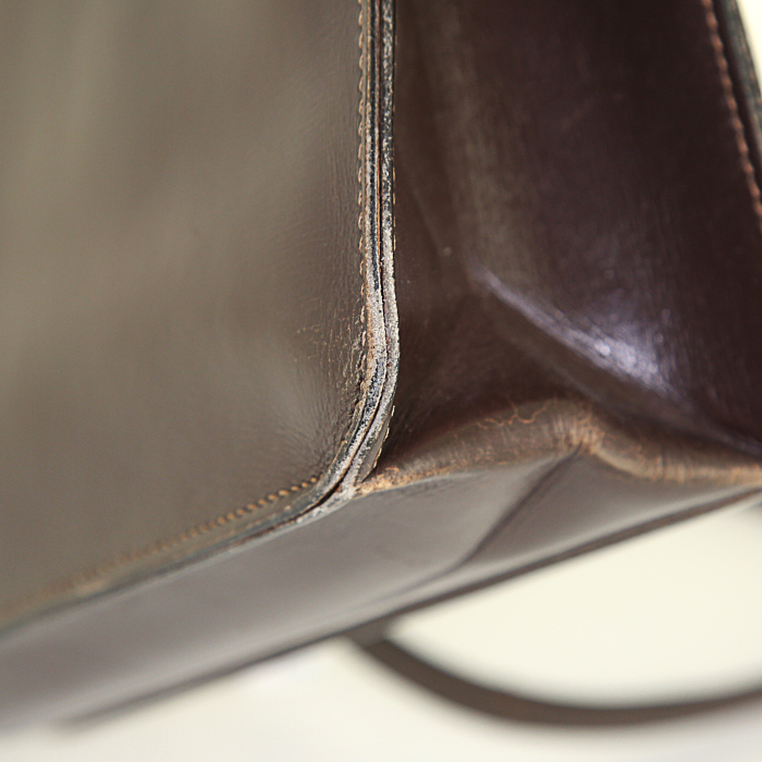 Sac à main Hermès Sandrine en cuir box marron - Detail D4