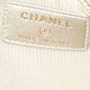 Bolsito de mano Chanel Editions Limitées en terciopelo negro y cuero dorado - Detail D3 thumbnail