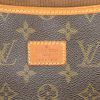 Bolso bandolera Louis Vuitton Saumur modelo mediano en lona Monogram revestida marrón y cuero natural - Detail D4 thumbnail