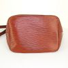 Louis Vuitton petit Noé small model handbag in brown epi leather - Detail D4 thumbnail