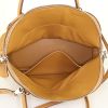 Hermes Bolide handbag in Biscuit togo leather - Detail D3 thumbnail